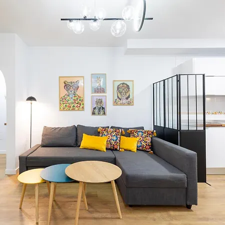 H2M Feijoo Close To City Center In A Quiet Area Malaga Exterior photo