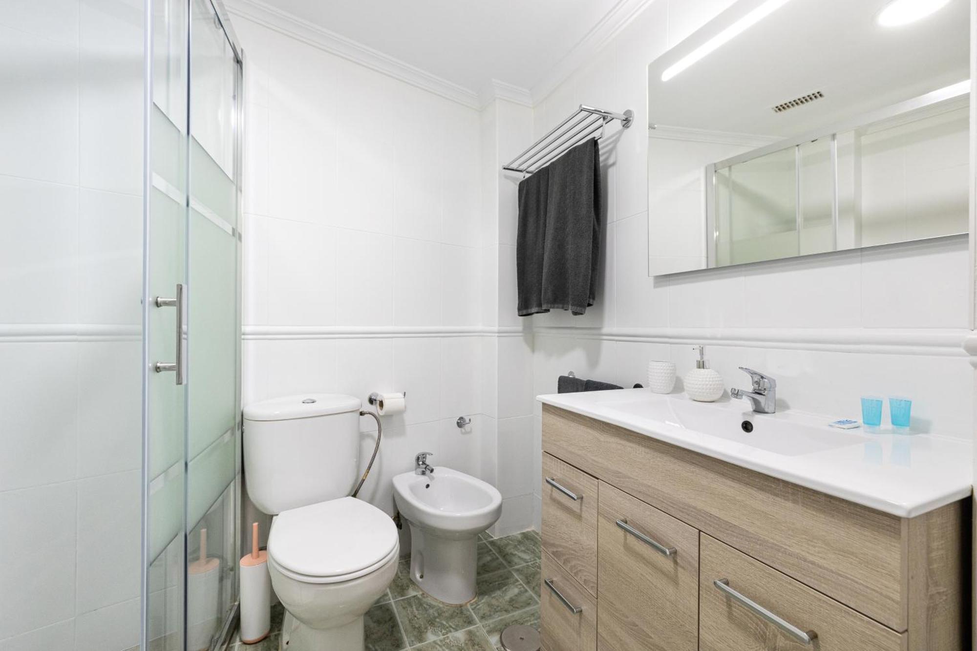 H2m Feijoo Close To Center In A Quiet Area Apartment Malaga